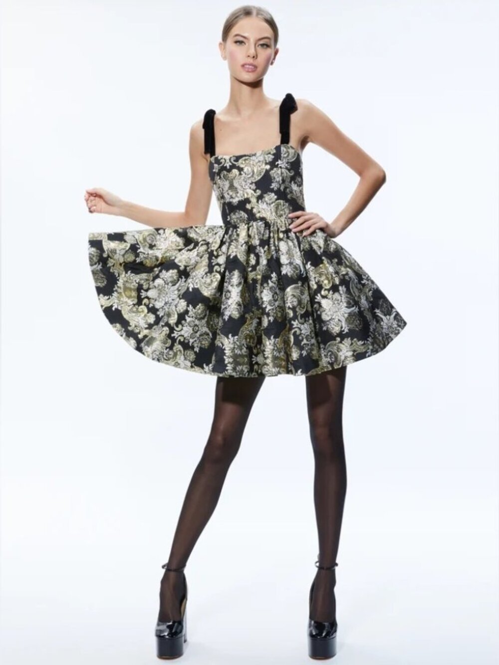 Alice And Olivia Fay babydoll Dress retail $595 - Picture 11 of 11